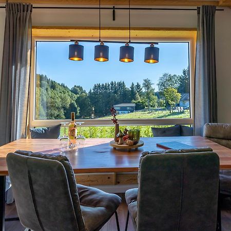 Urlaub Am Schwarzbach Mit Sauna Und Whilpool Butgenbach Exteriör bild