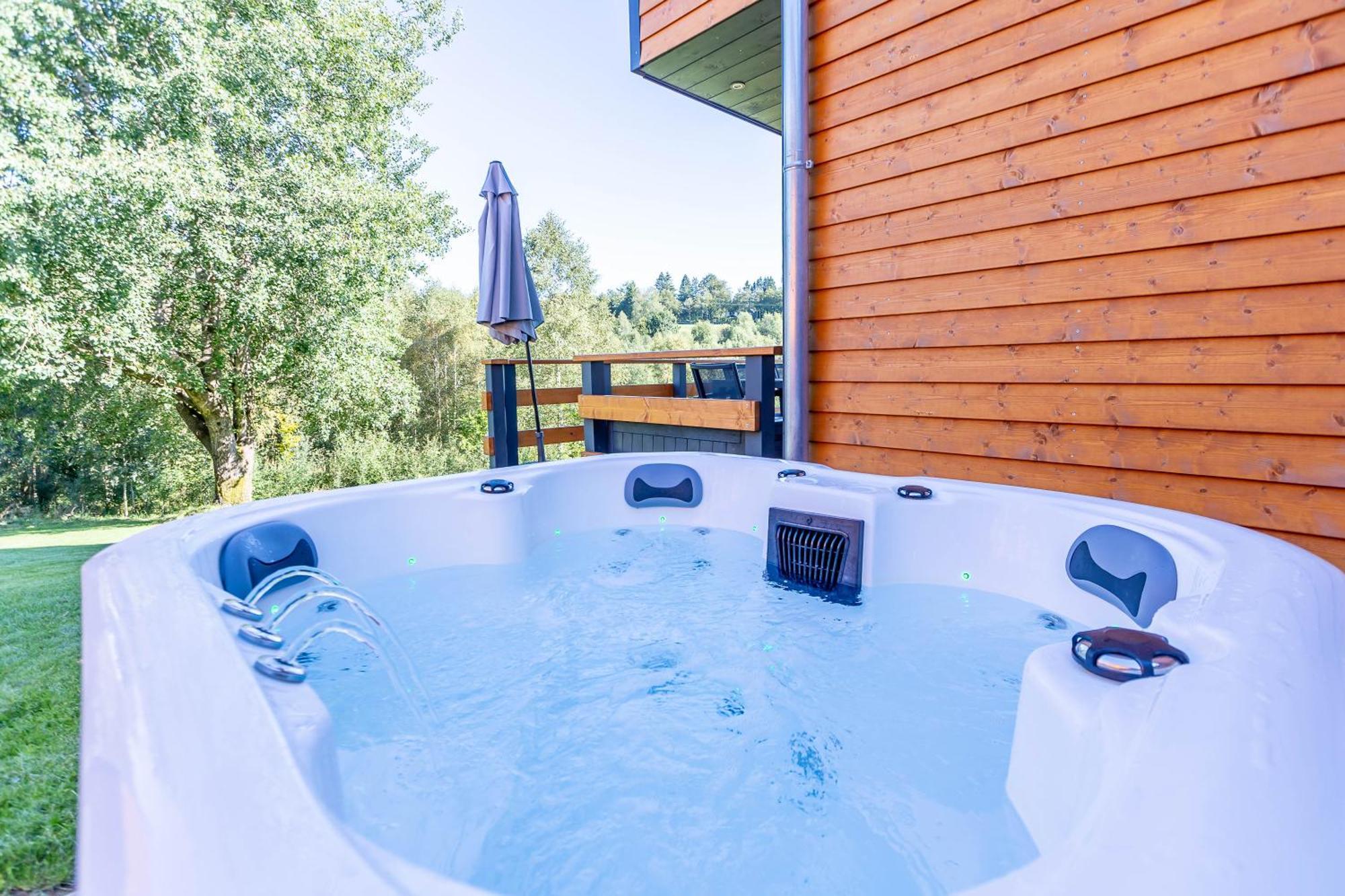 Urlaub Am Schwarzbach Mit Sauna Und Whilpool Butgenbach Exteriör bild